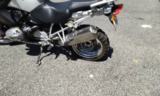 2007 BMW R1200GS.   None negotiable.   No SERVO BRAKE.    R43000 if sold by Saturday Dec 13