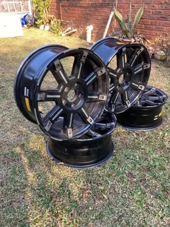 Alloy Rims A Line Apollo 17"