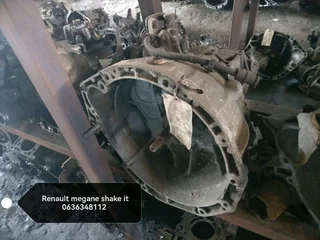 Renault megane shake it gearbox Contact us 0636348112