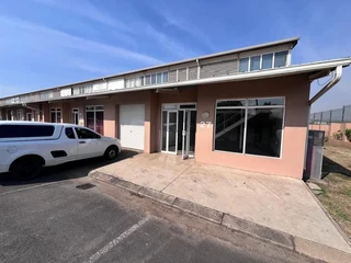151 SQM MINI FACTORY FOR SALE IN SECURE MKONDENI BUSINESS PARK. PRICE R750 000 EXCL. VAT