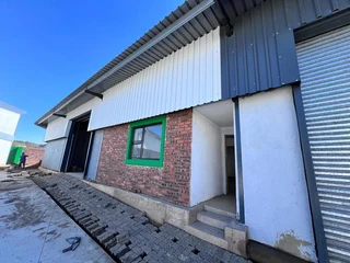 340 SQM BRAND NEW MINIFACTORY TO LET IN MKONDENI. PRICE R17 000 P/M EXCL. VAT.