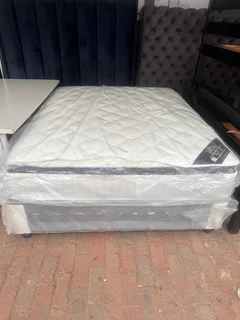 Queen pillows top beds