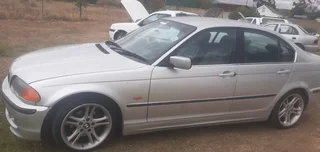 2000 BMW 3 Series Sedan