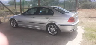 2000 BMW 3 Series Sedan