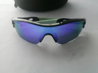 Oakley Radar Sunglasses (like New)