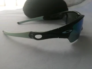 OAKLEY RADAR Sunglasses (Like New)