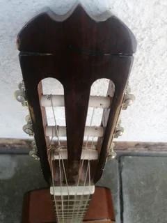 &#34;Concerter&#34; Acoustic Guitar