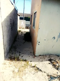 Houses for sale in Delft ko 25