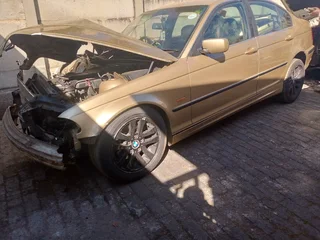 E46 BMW 320i Gear box &amp; Diff