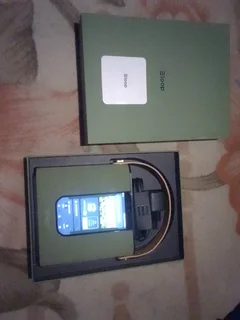 1 week old Android Rain Loop Smartphone For Sale Very Urgently. R2000 CASH