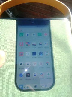 1 week old Android Rain Loop Smartphone For Sale Very Urgently. R2000 CASH