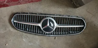 Mercedes-Benz w206,C300,C250 grille 2023