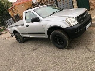 Isuzu kb250 for sale