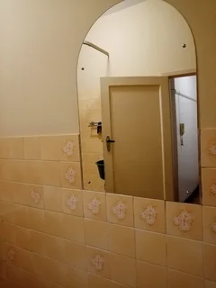 SPACIOUS ROOM IN PMB CENTRAL