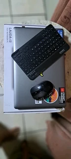 laptop pocket bell lauda I3 core 258Gb of storage