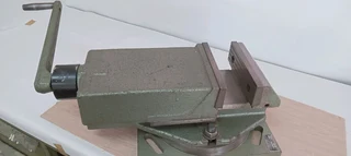 Large machine vice