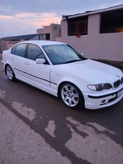 BMW E46 325I