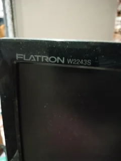 22inch Lcd Montinor &amp; UPS (ultralan)