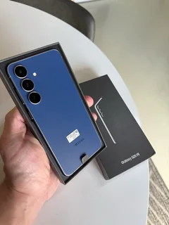 Samsung Galaxy S25 FE 256GB – Navy | R12 500 SALE