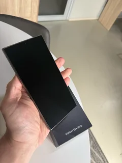 Samsung Galaxy S24 Ultra 256GB – Titanium Black | R15 000