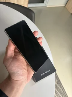 Samsung Galaxy S25 Ultra 256GB – Titanium Black | R17 500