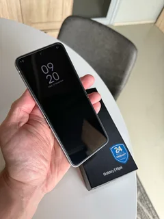 Samsung Galaxy Z Flip 6 – 256GB Dual Sim | Silver Shadow