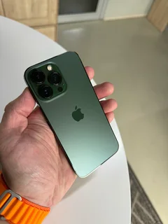 Iphone 13 Pro – 256gb | Alpine Green | Mint Condition