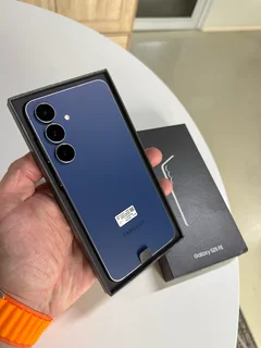 Samsung Galaxy S25 FE – 256GB | Dual Sim | Navy (Brand New – Open Box)