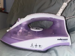 Mellerware Vapour Iron