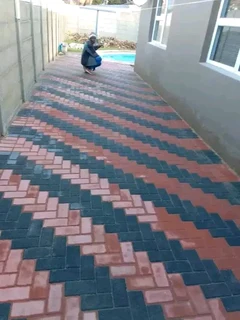 Paving installation