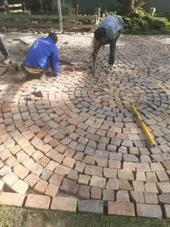 Paving installation