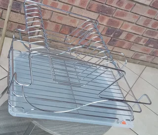 2-Tier Dish Drying Rack with Tray – Used