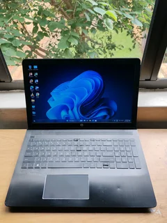 GAMING 7TH GEN CORE I7 HP PAVILION 15 LAPTOP 16GB  RAM 256NVME 1TB R6500