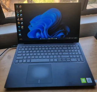 10th Gen Core I7 Dell Vostro 5590 Laptop 24gb  Ram 256nvme R7800