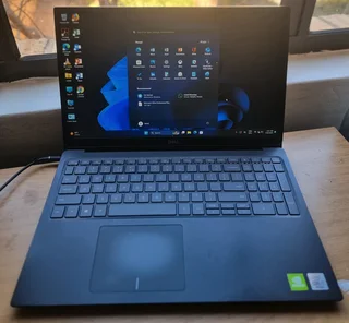 10TH GEN CORE I7 DELL VOSTRO 5590 LAPTOP 24GB  RAM 256NVME R7800