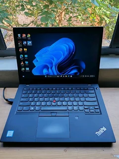 8th gen core i5 lenovo thinkpad L490 laptop 8gb ram 256 ssd 14inch R4500