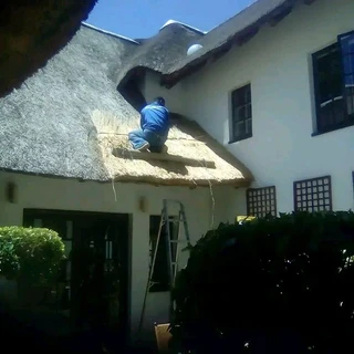 Vhunyunyu thatch and projects