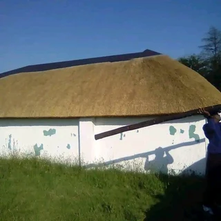 Vhunyunyu thatch and projects