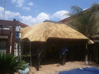 Vhunyunyu thatch and projects