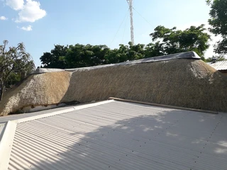 Vhunyunyu thatch and projects