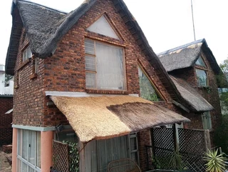 Vhunyunyu thatch and projects