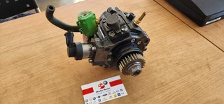  2014 nissan x trail, qashqai 2 0 d c i high pressure pump (diesel pump) engine code : m9 r