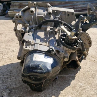  2006 VW Golf 5 / Touran 2.0TDI (DSG)- gearbox complete with mechatronicGearbox code : JPK