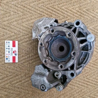  2010 VW Tiguan 2.0TDI AWD - transfer case assembly Engine code : CBA