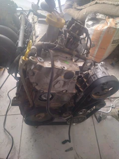 2014 Nissan NP200 1.6i 8V- engine completeEngine code : K7M