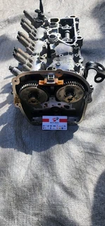  VW Polo VIVO 1.6i 16V- cylinder head complete with valves,camshafts and cambox.Engine code : CLS