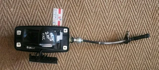  2015 Audi A5 B8 2.0T (multitronic)- gear selector assembly.