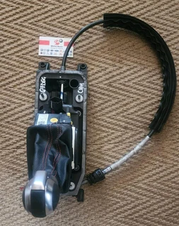  2014 - 2017 VW Golf 7 GTI (DSG)- gear selector assembly