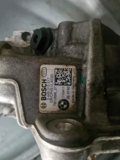  BMW F10 520d - diesel pump assembly