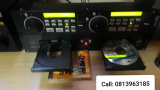Stanton Dual CD player - perfect working condition...